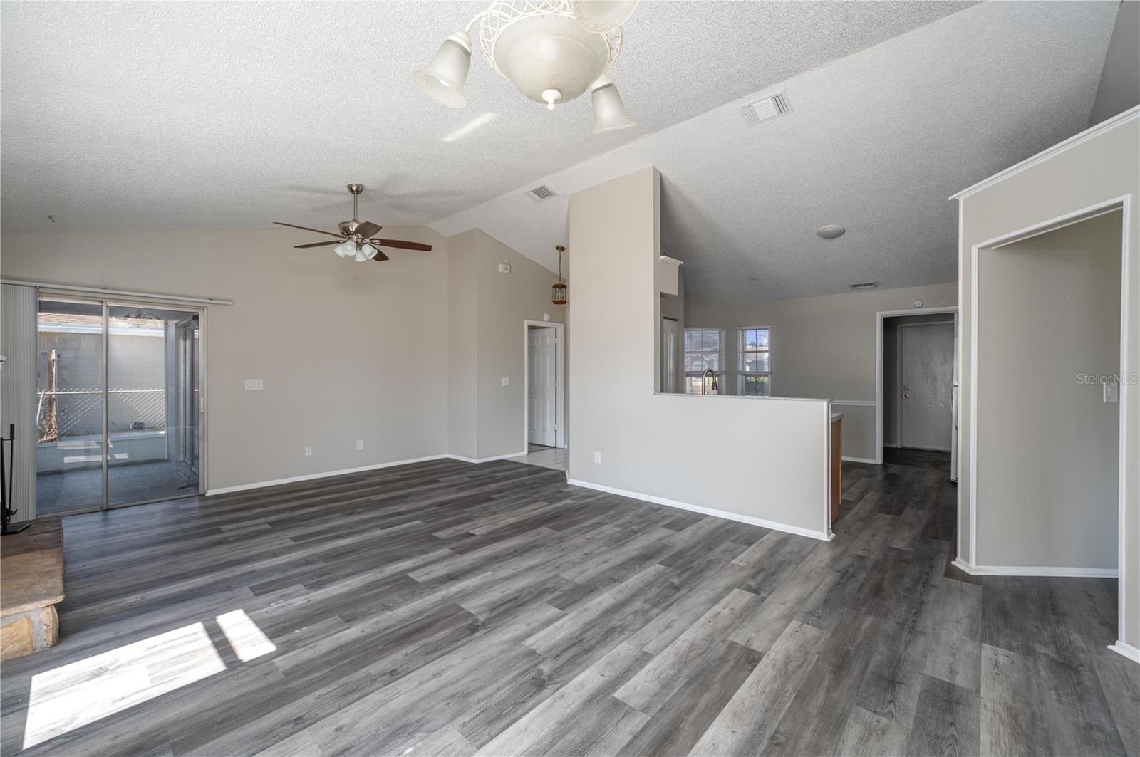 3406 Fox Ridge Street, FL