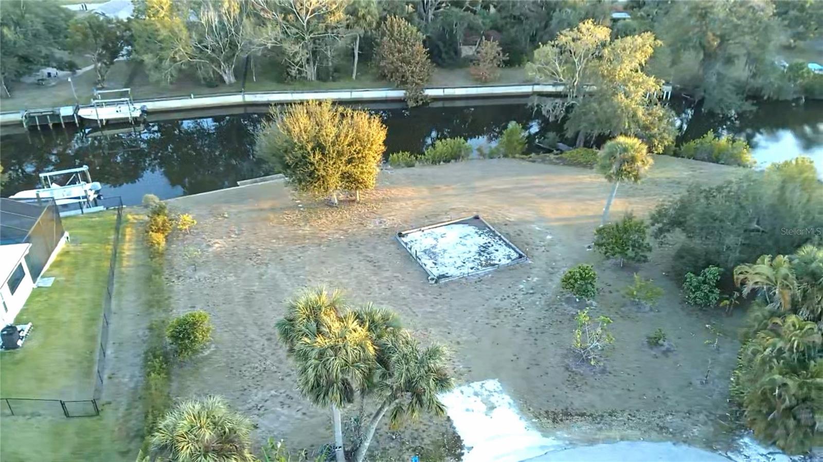 5605 Oakview Lane, FL