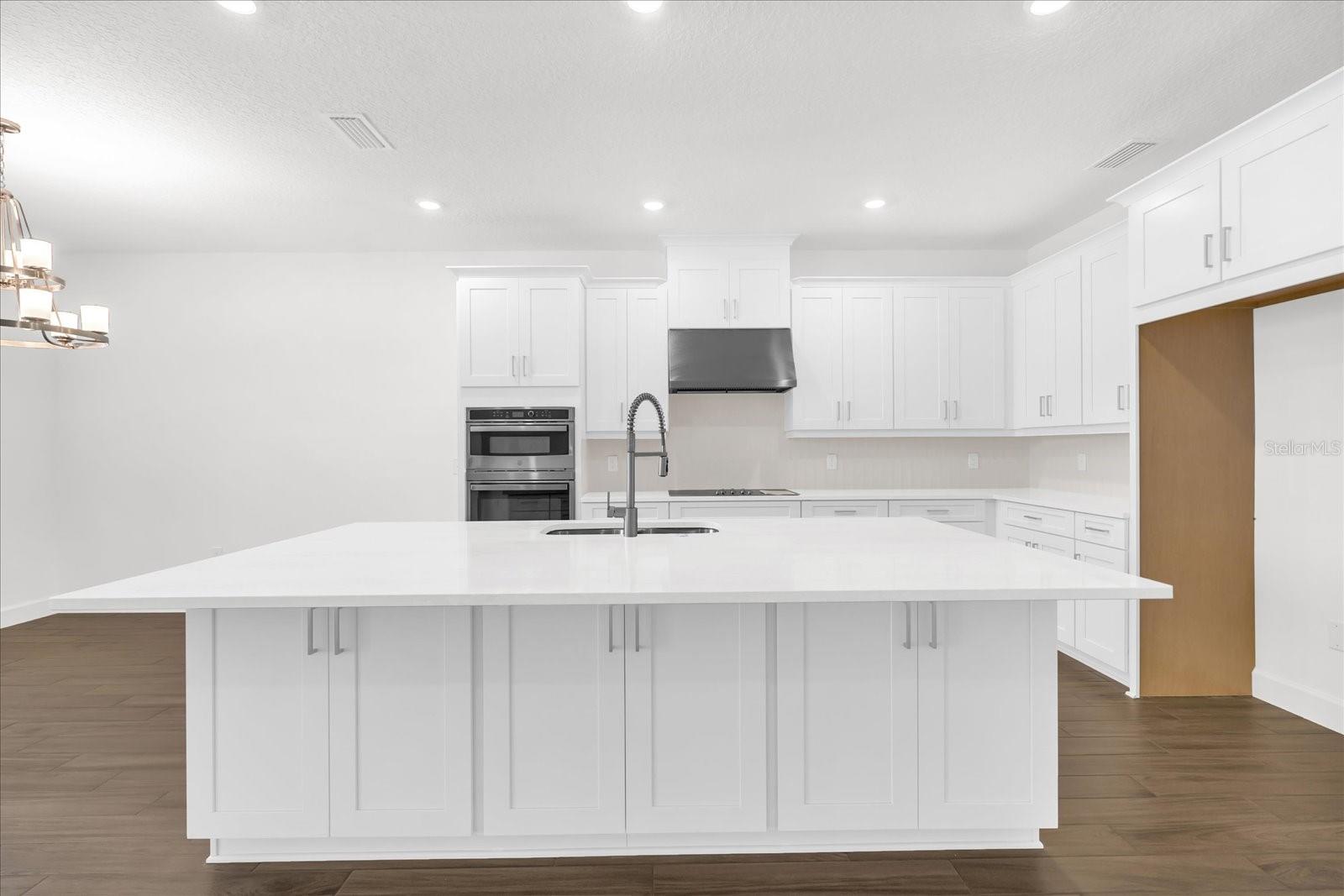 4246 Barbuda Lane, FL