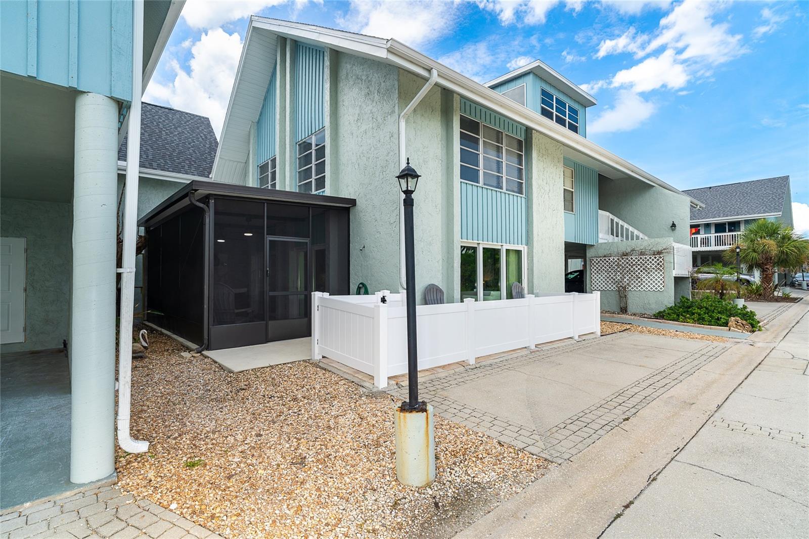 6005 Beach Road, FL