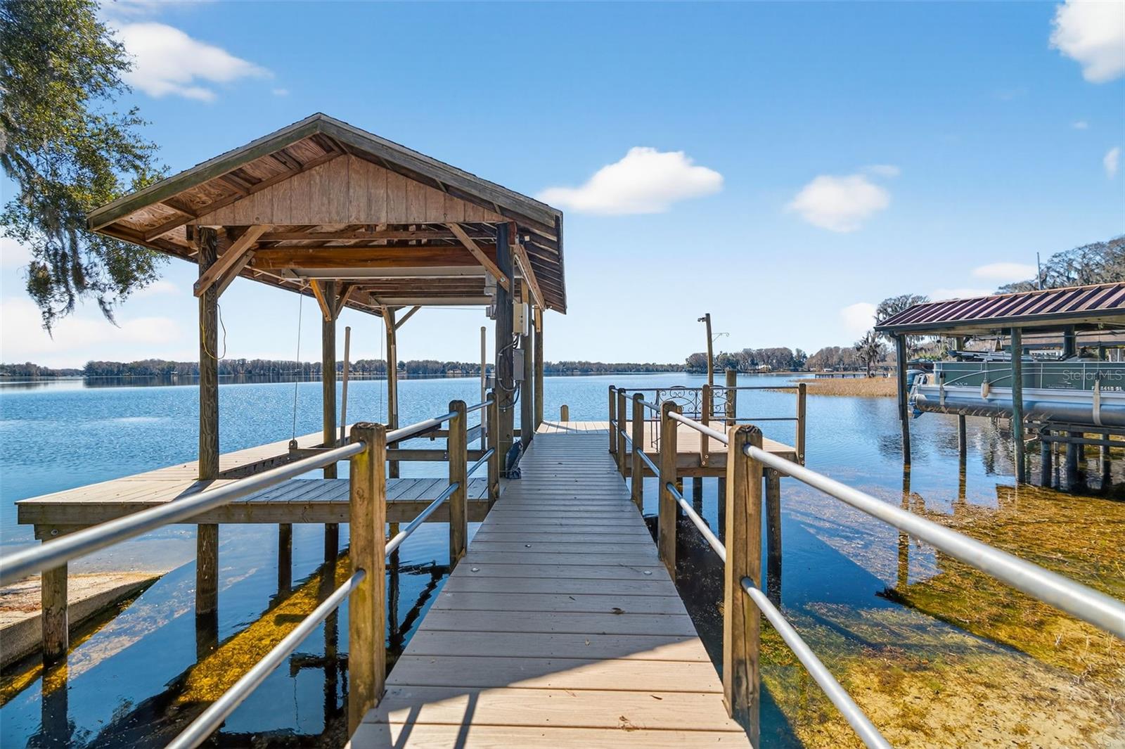 115 Hunting Lodge Drive, FL