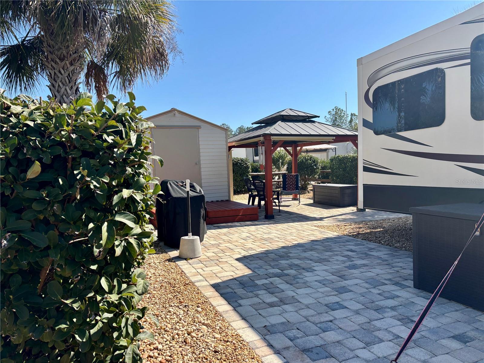 3047 102nd Avenue Road, FL