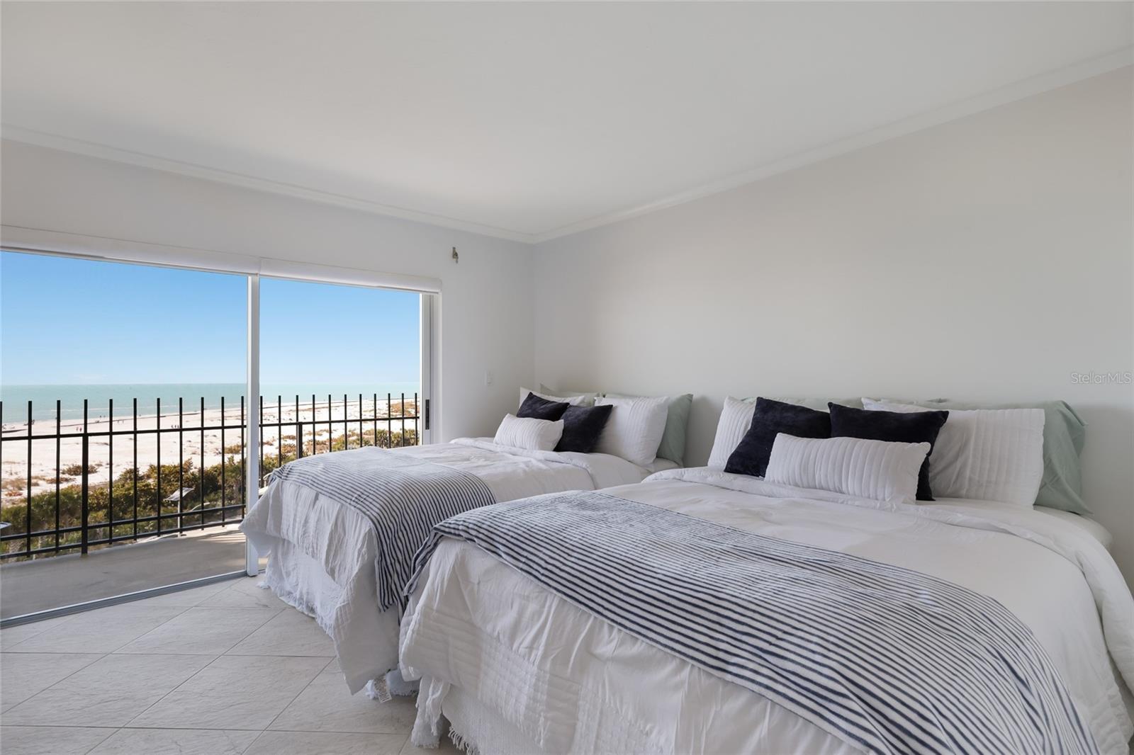 101 Benjamin Franklin Drive, FL