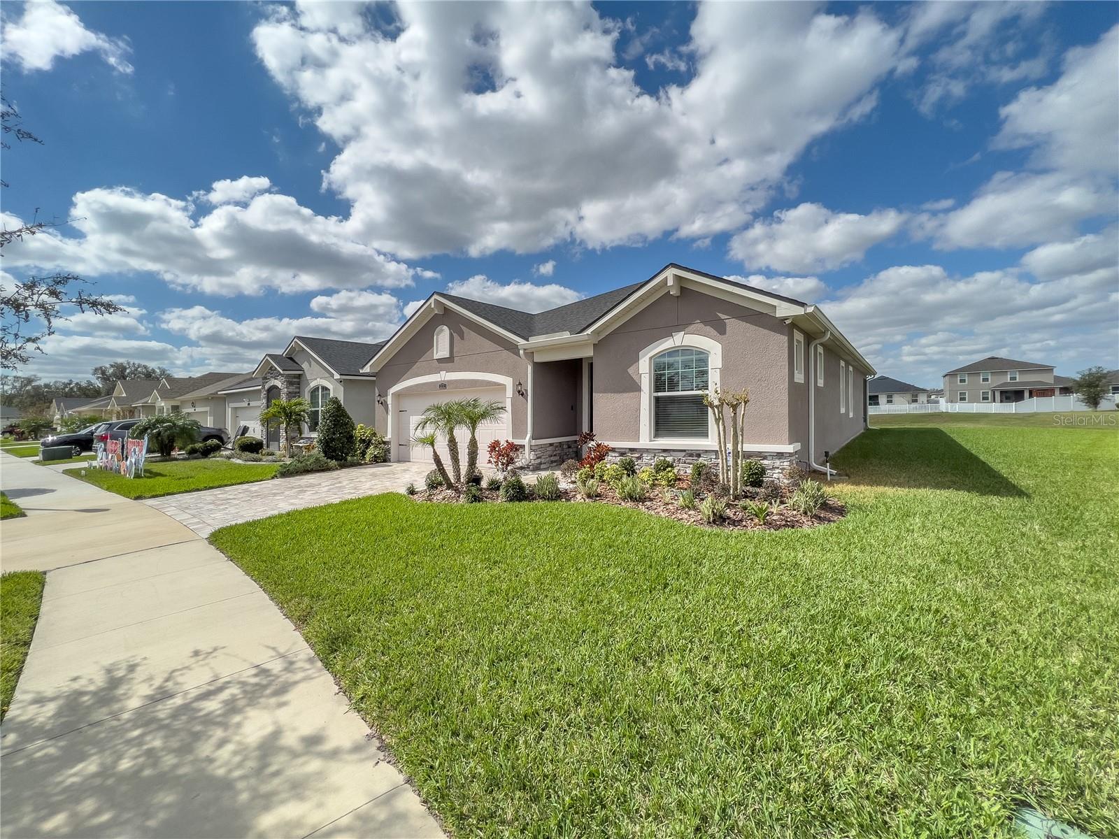13102 Satin Lily Drive, FL
