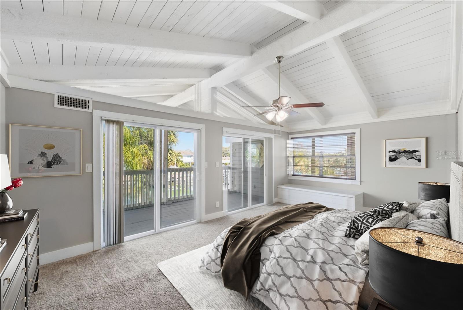 8461 Flagstone Drive, FL