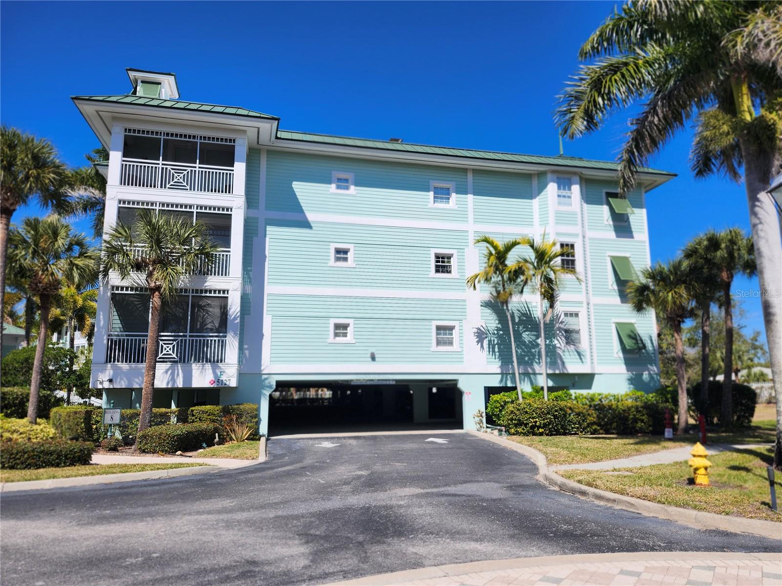 5127 Melbourne Street, FL