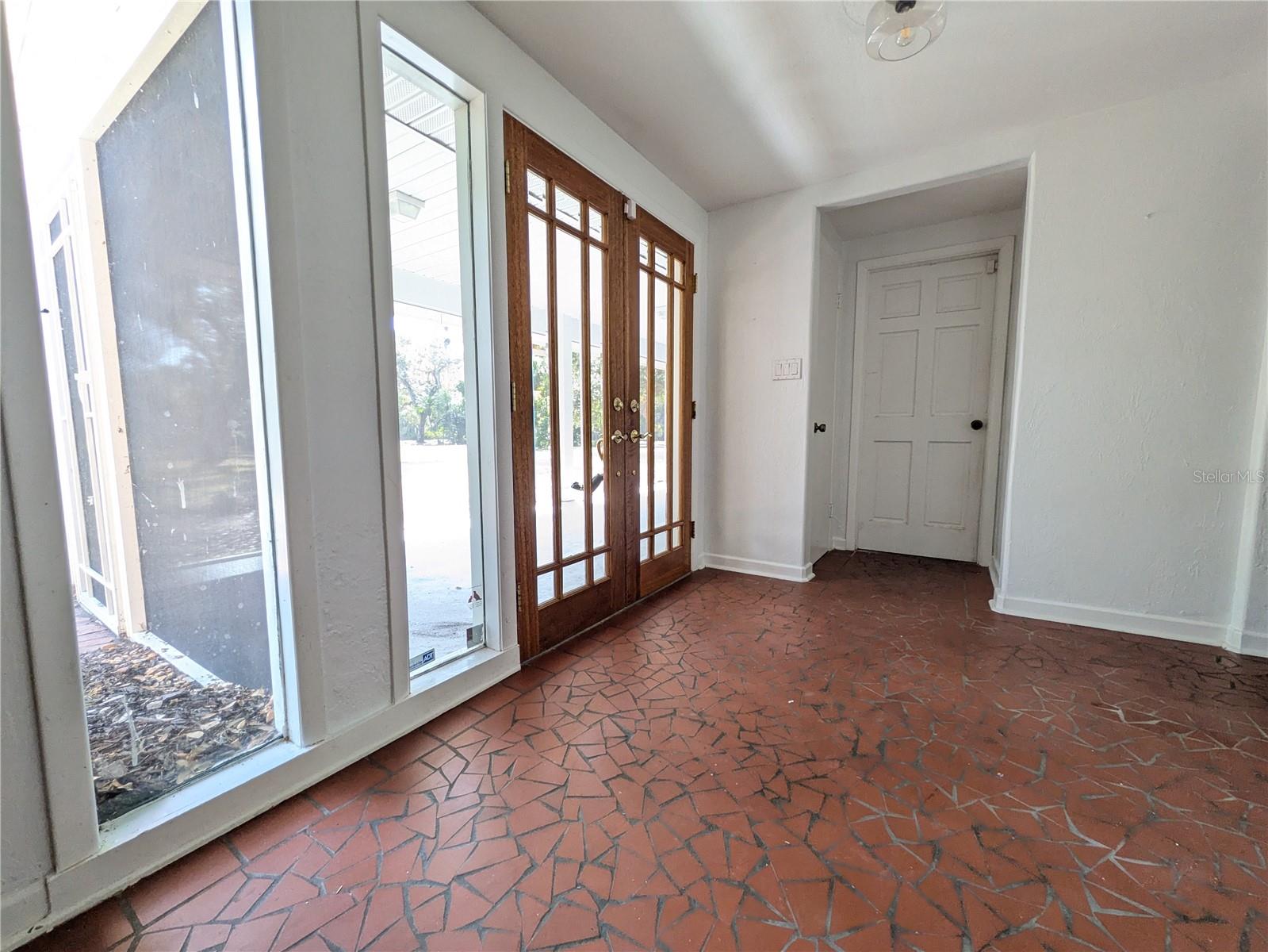 4554 Cooper Road, FL