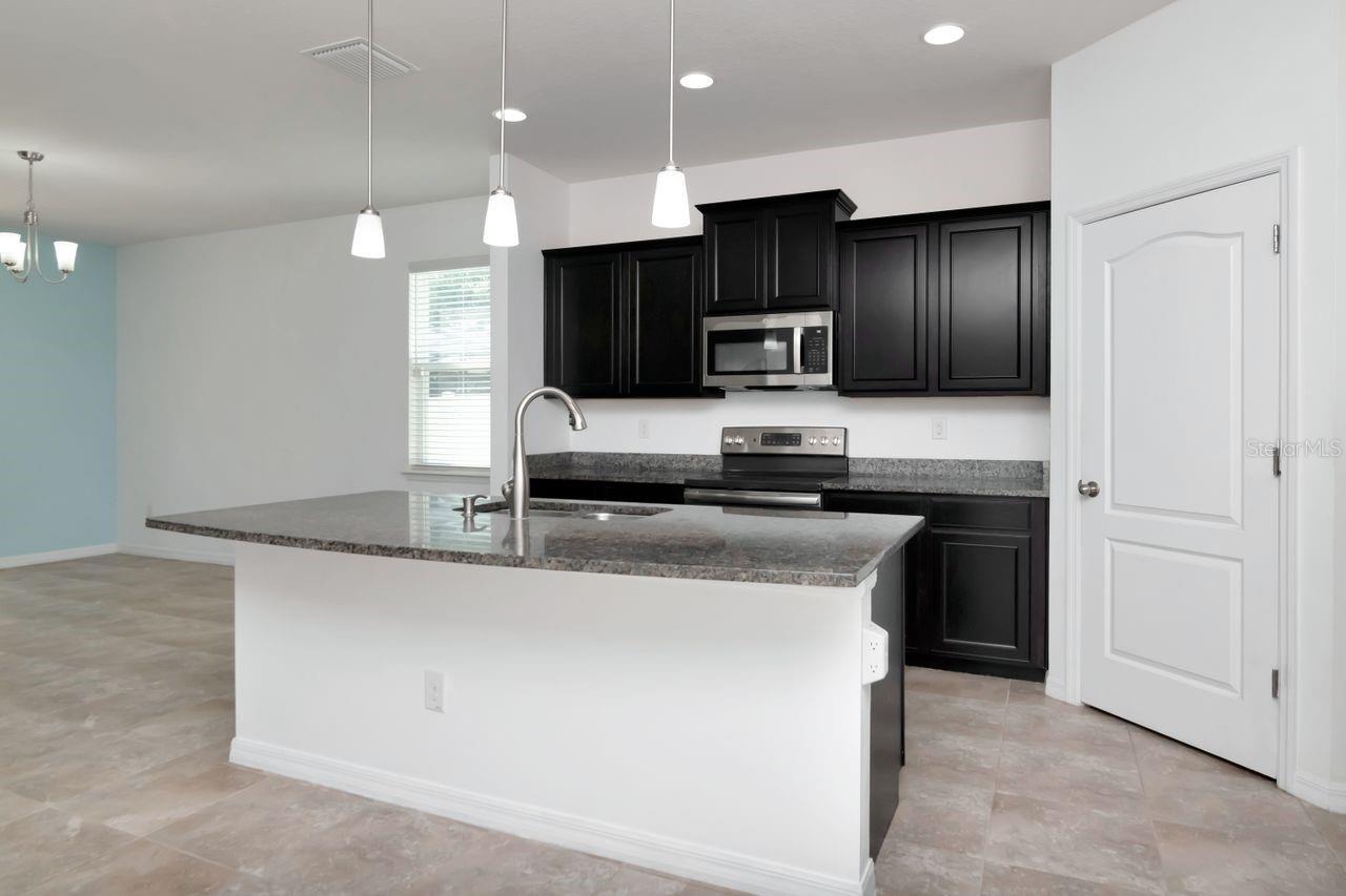 5446 Suncatcher Drive, FL
