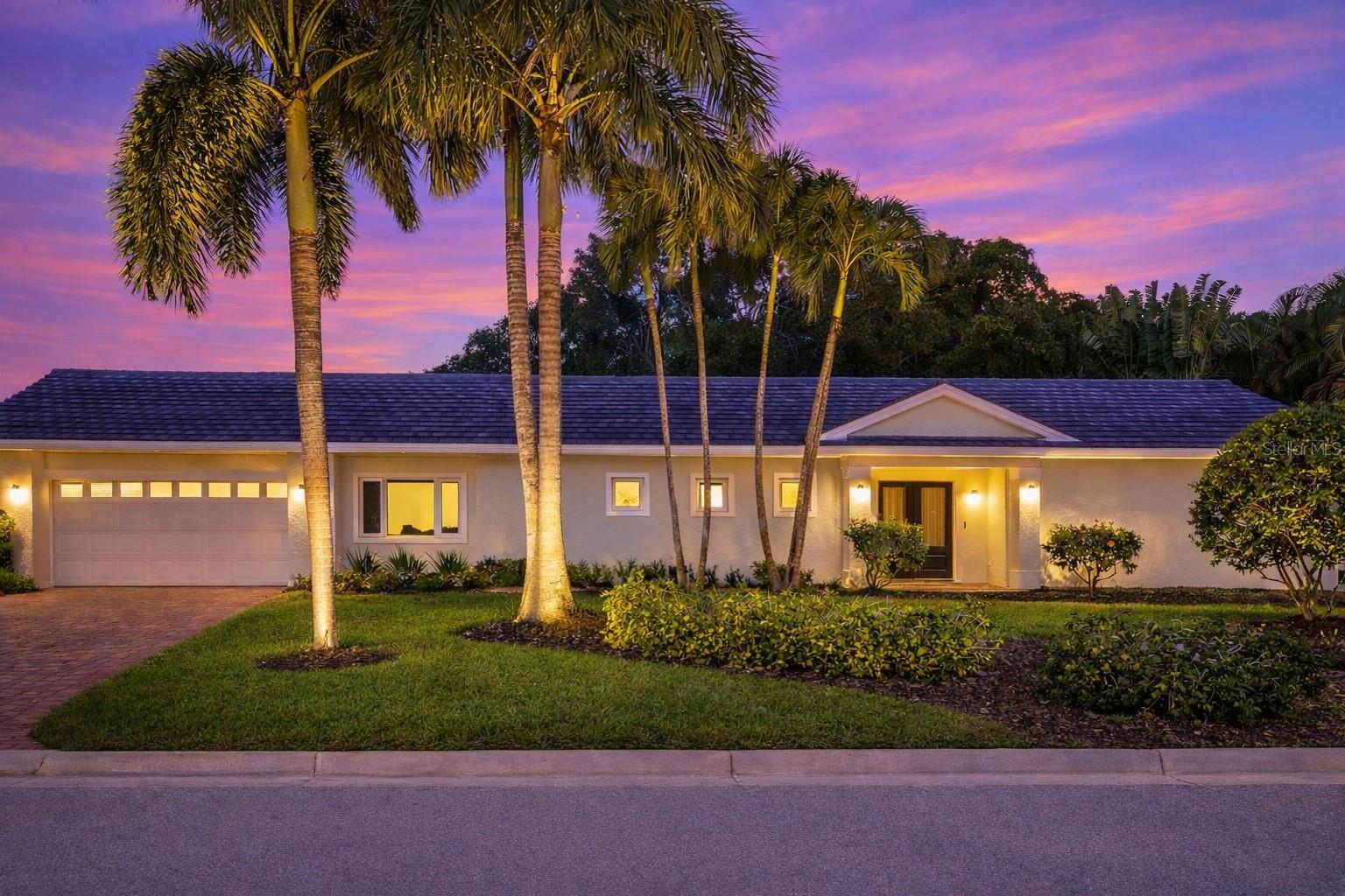 606 Owl Way, FL