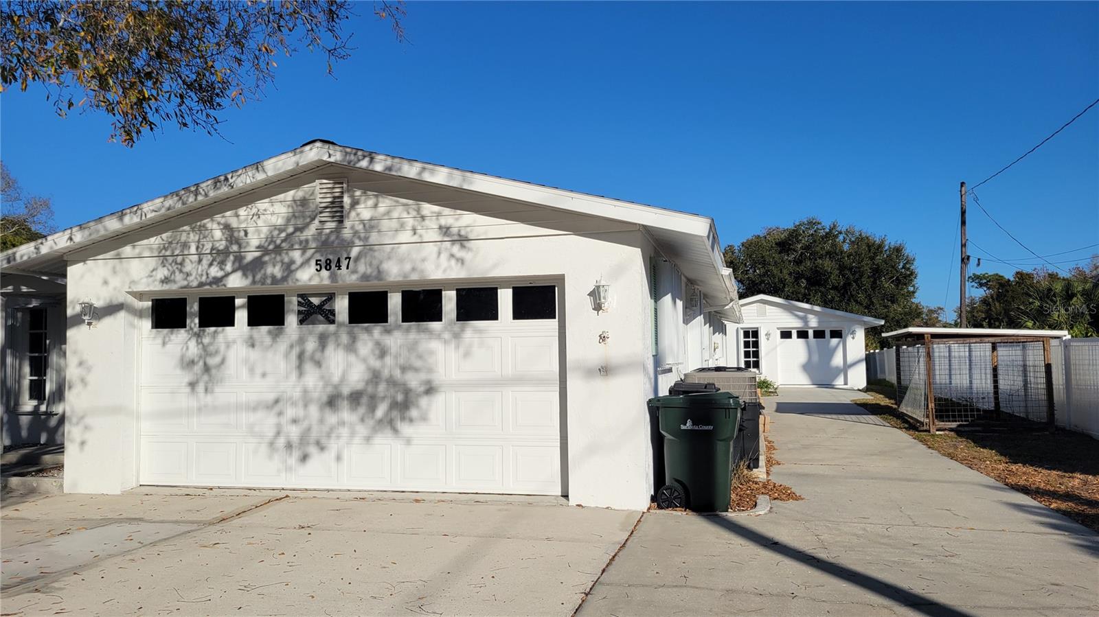 5847 Venisota Road, FL