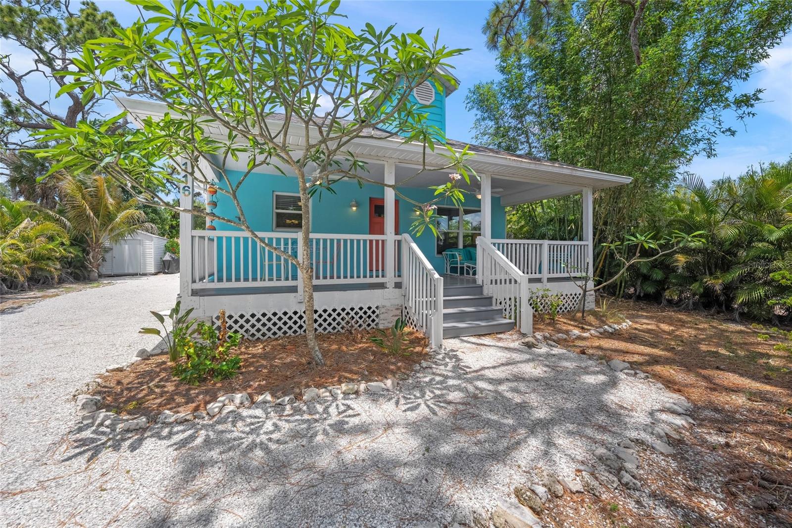 116 Avenida La Palma, FL