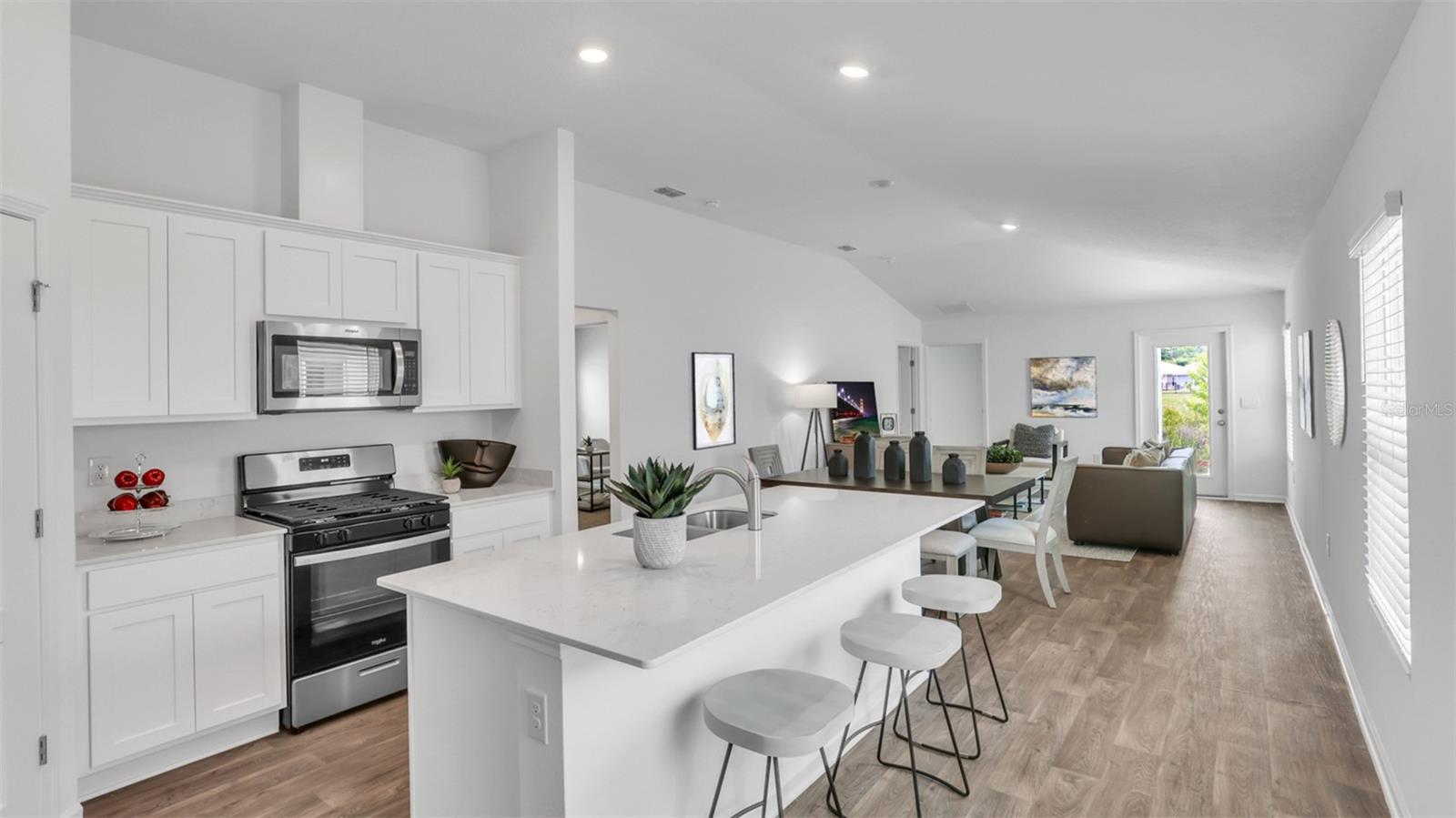 838 Grand Reserve Drive, FL