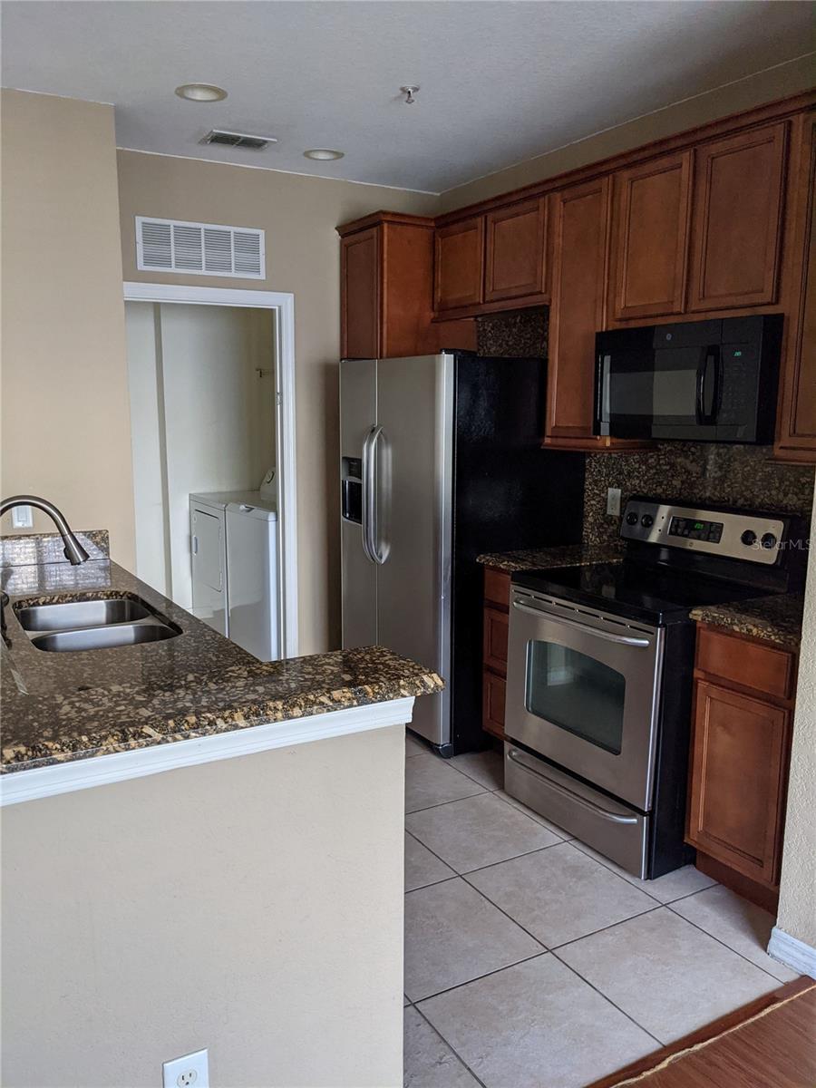 2424 Grand Central Parkway, FL