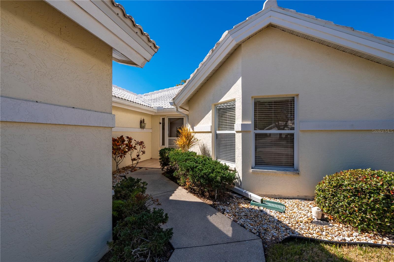 1029 Harbor Town Drive, FL