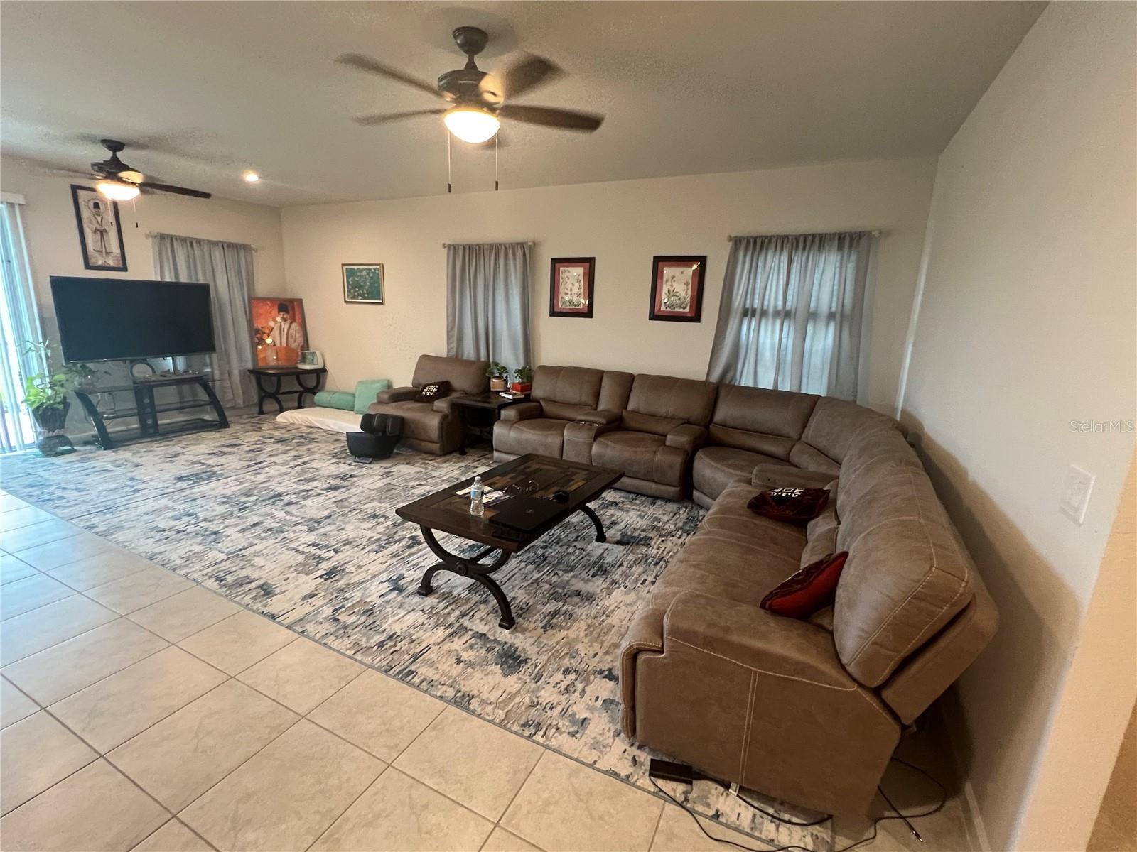 2937 Slough Creek Drive, FL
