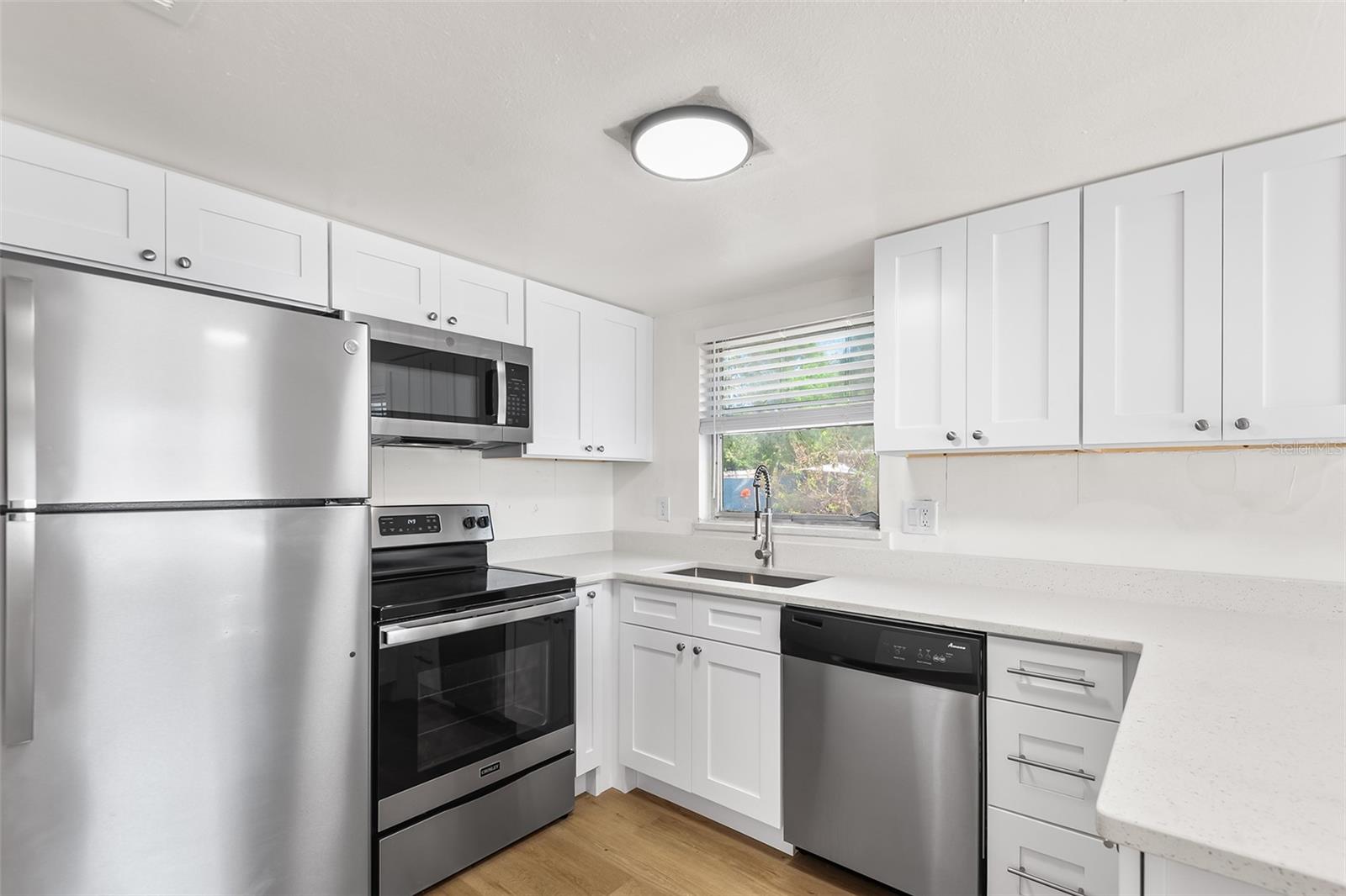 555 62nd Street, FL