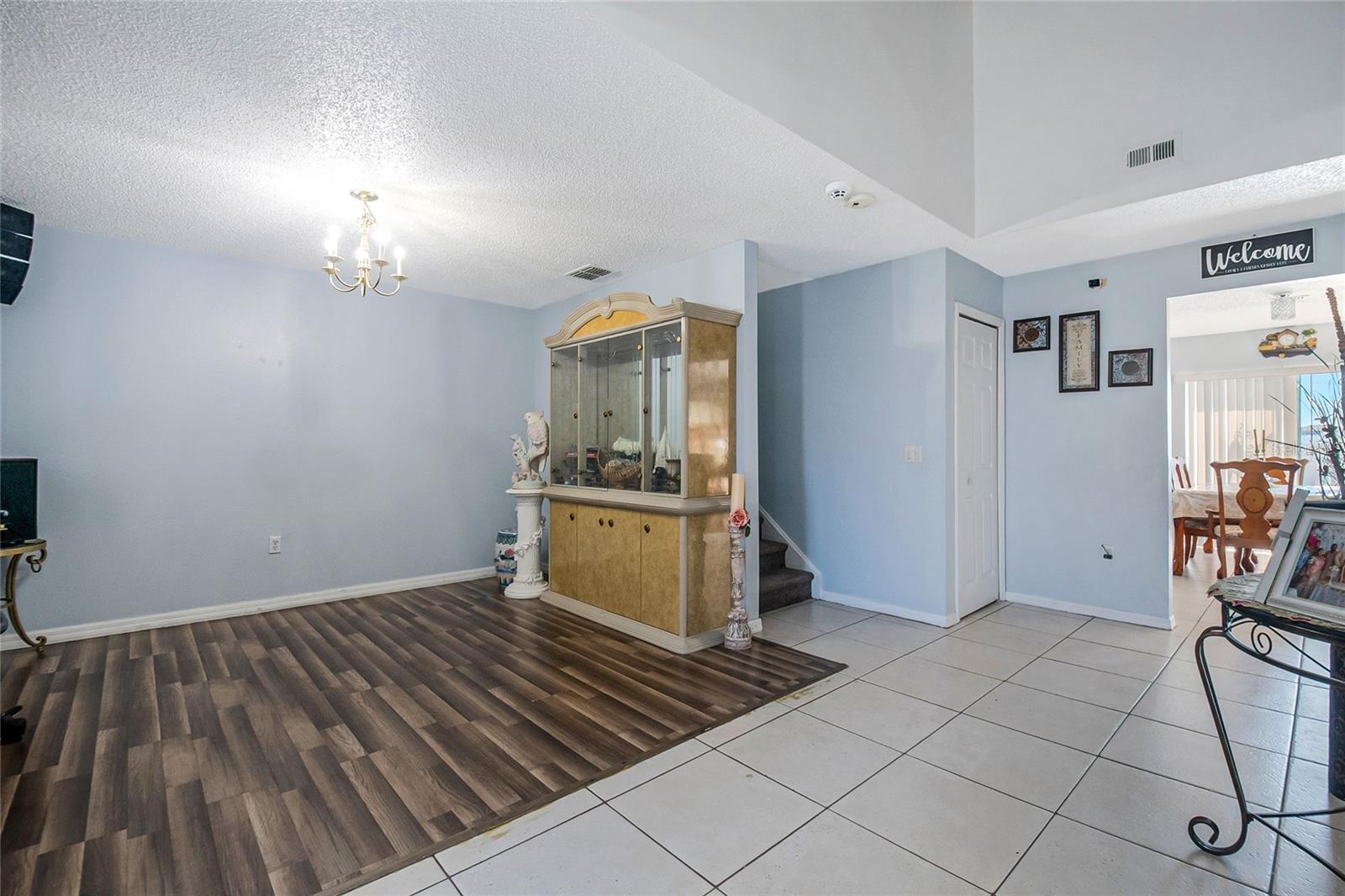 6 Alicante Court, FL
