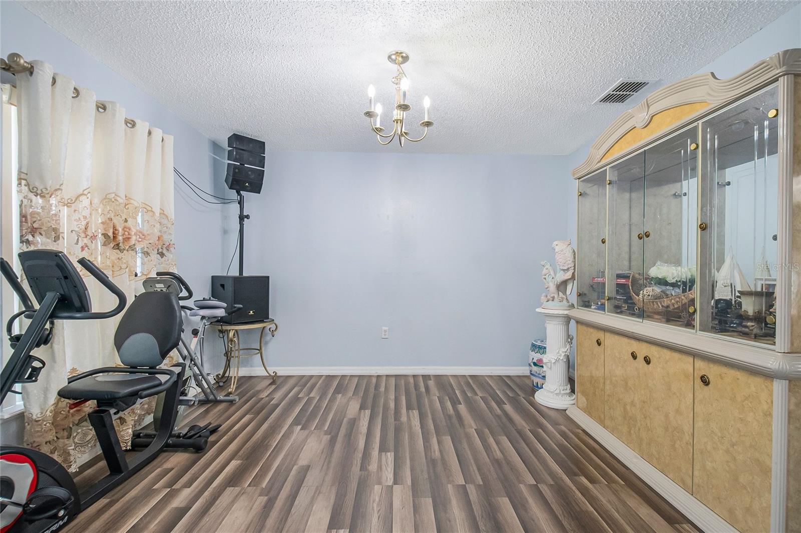 6 Alicante Court, FL