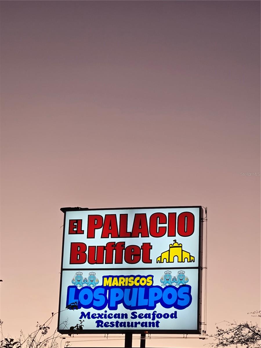 909 Vine Street, FL