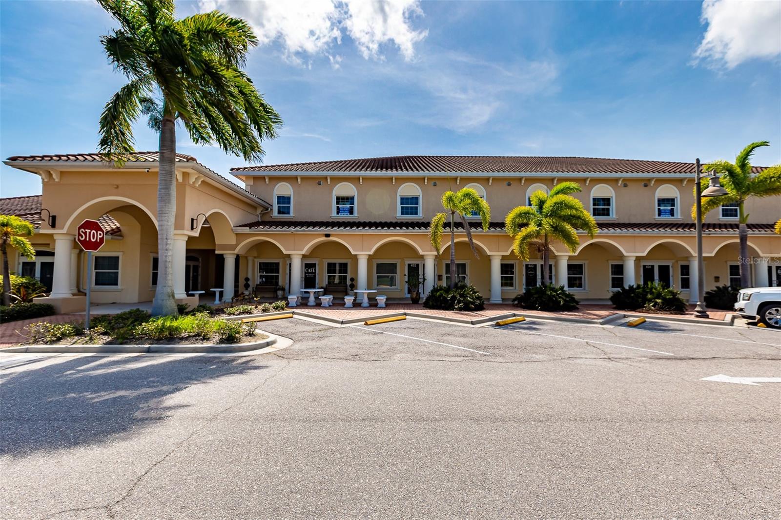 1500 Venice Avenue, FL