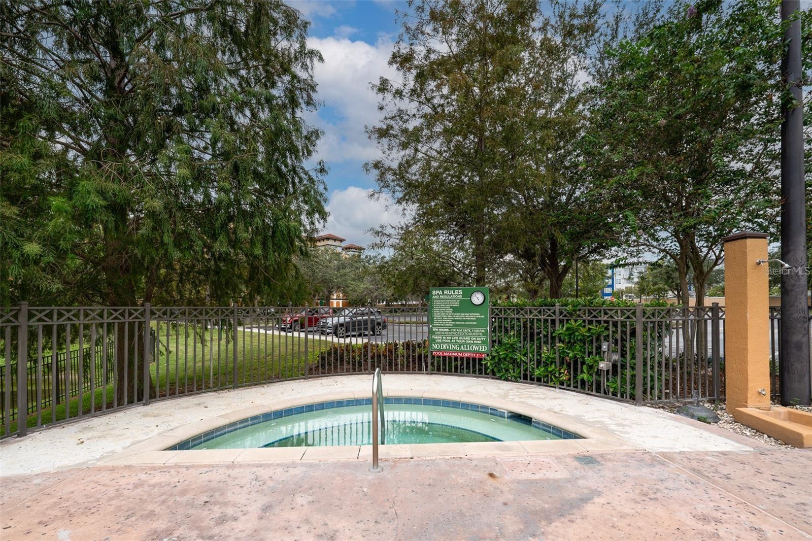 12544 Floridays Resort Drive, FL