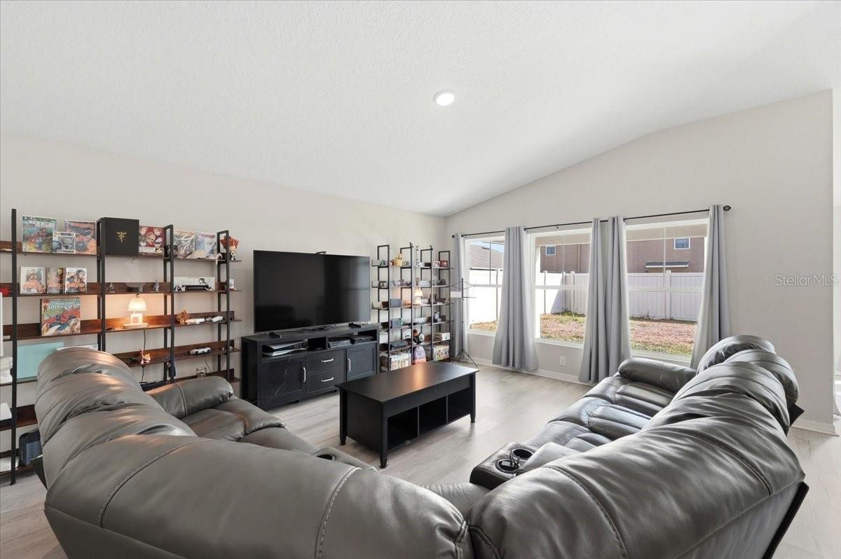 5944 Slate Rock Drive, FL