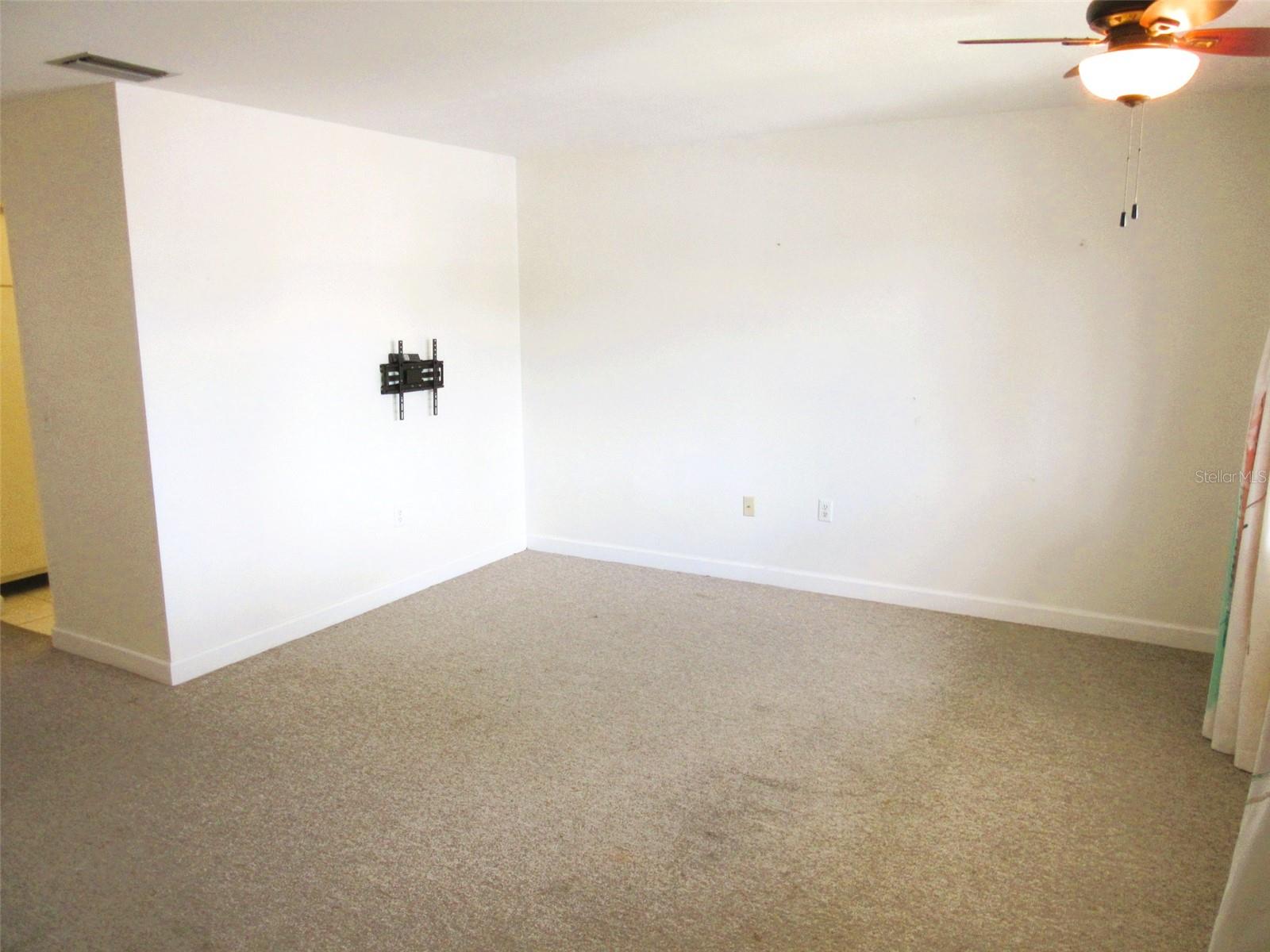614 Guild Drive, FL
