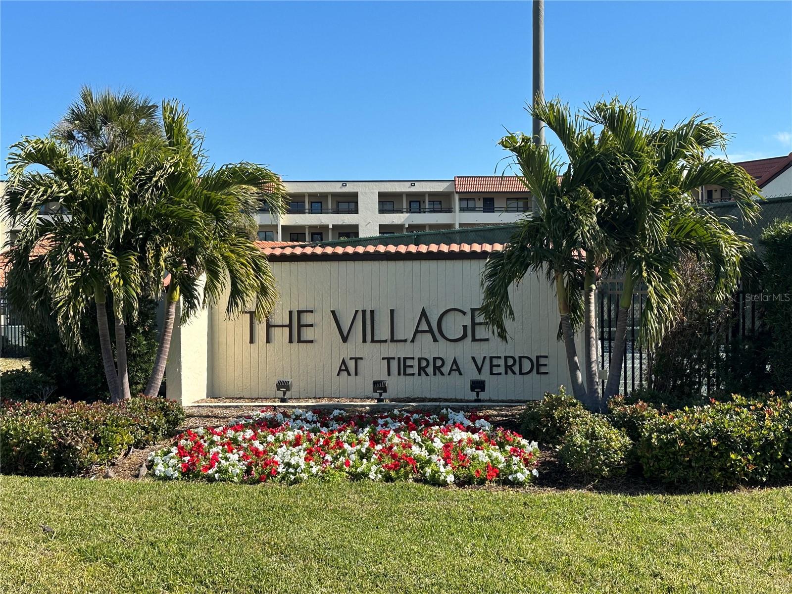 106 1st Street, FL