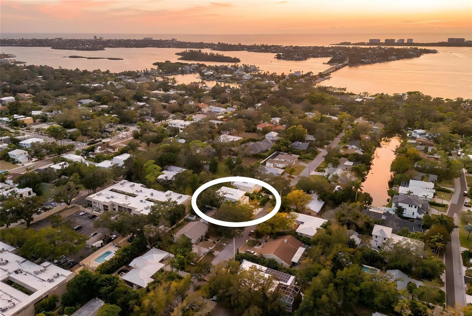 1732 Shoreland Drive, FL