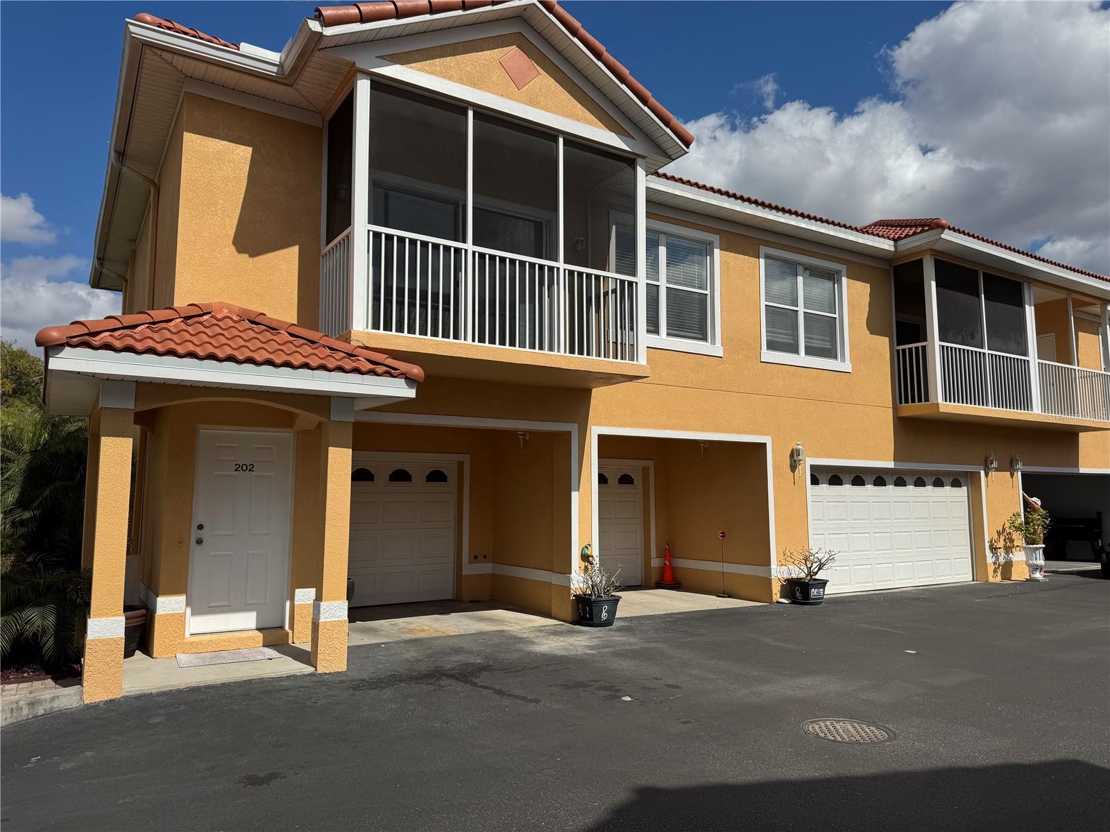 21007 Sunpoint Way, FL