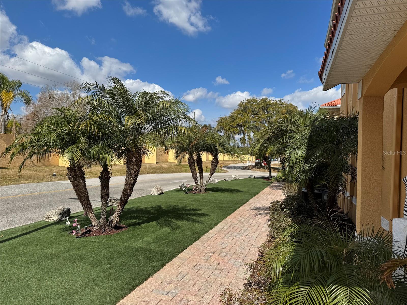 21007 Sunpoint Way, FL