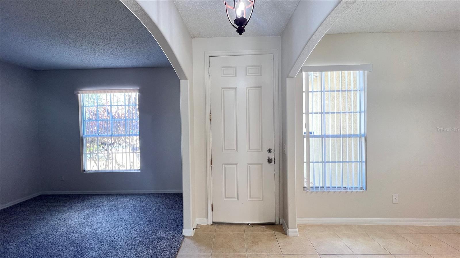 453 Sunset View Drive, FL