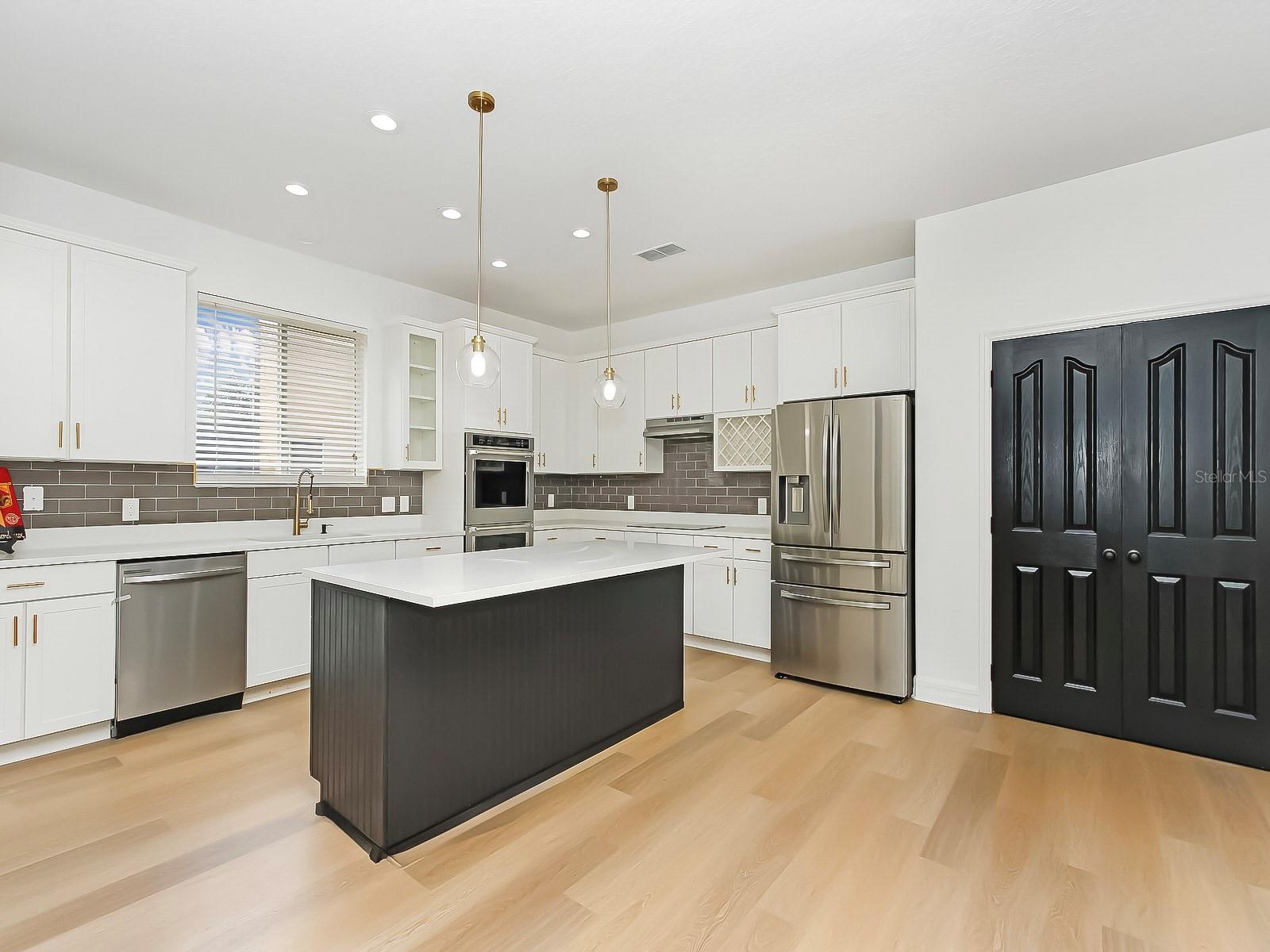 13313 Halkyn Point, FL