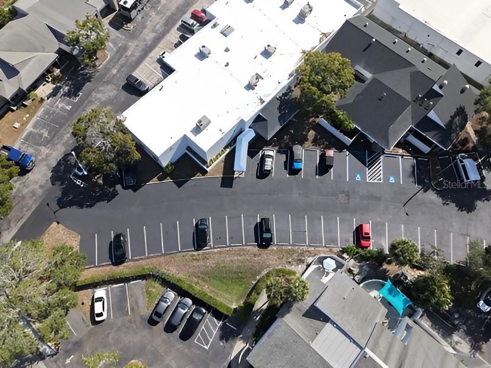 617 Lakeview Road, FL