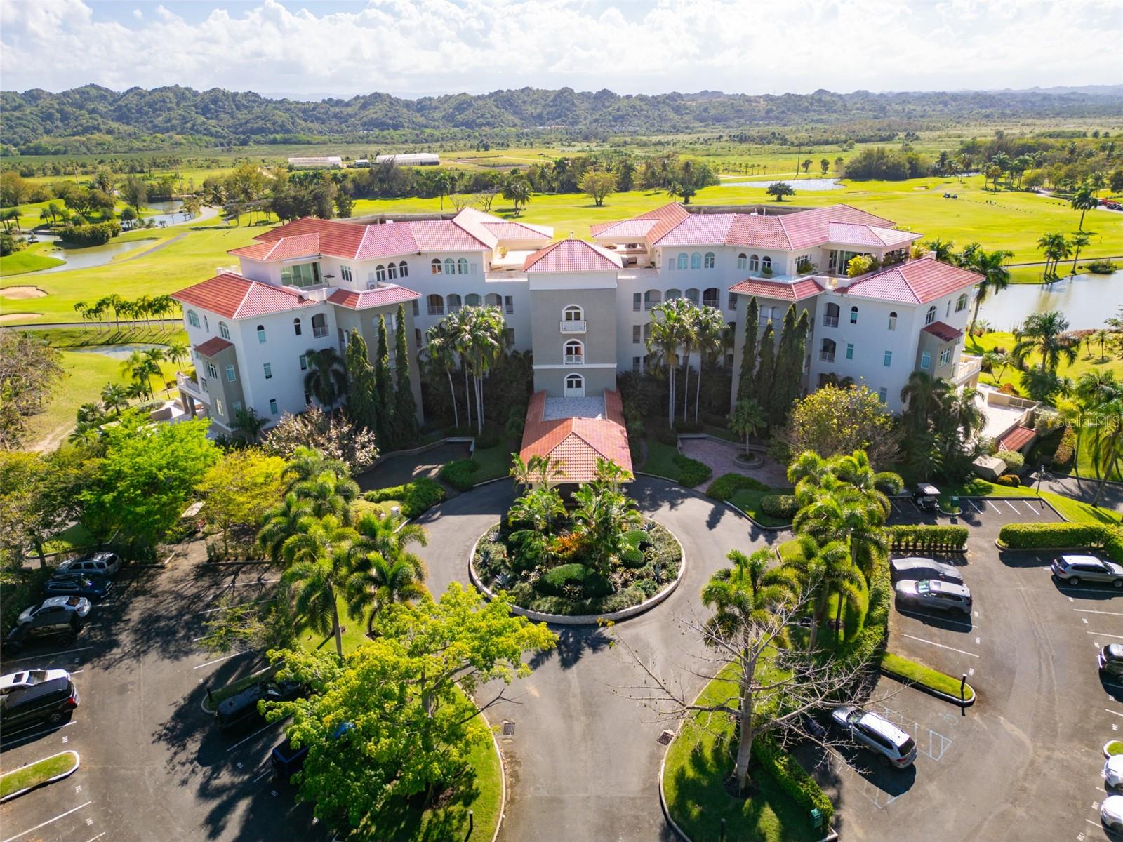 Ph 404 Plantation Village Ii, PR