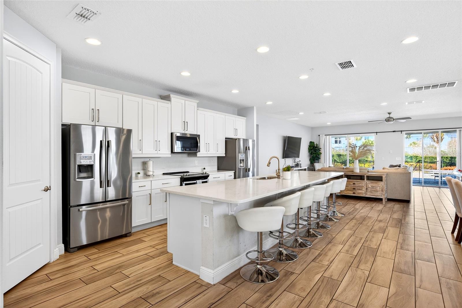 7724 Fairfax Drive, FL