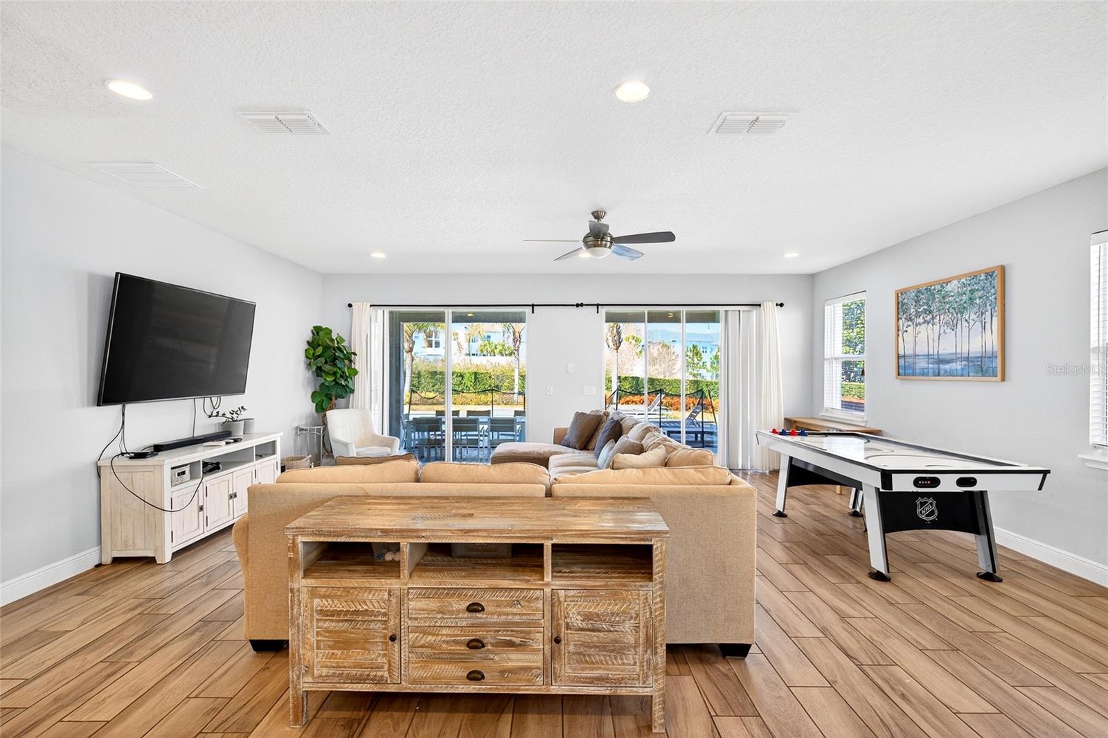 7724 Fairfax Drive, FL