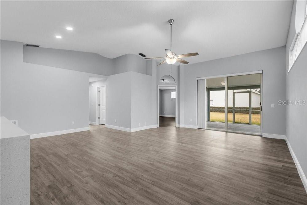 2435 Lake Jackson Circle, FL