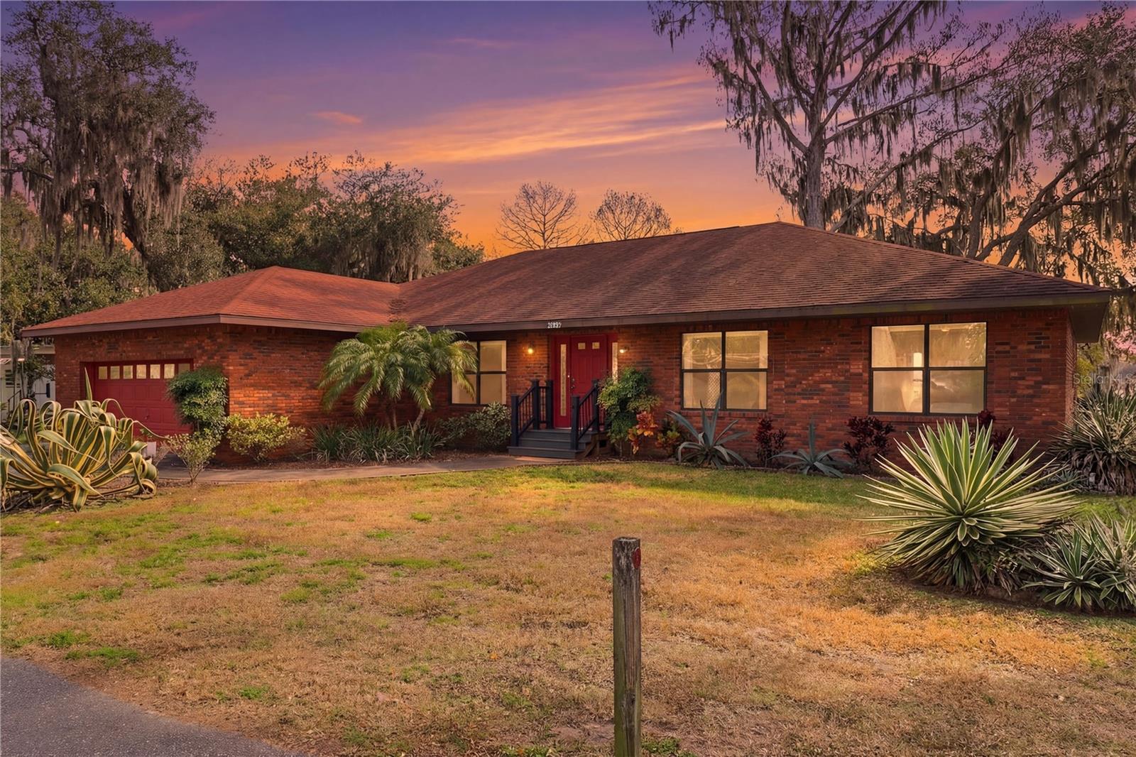 8528 Aquarius Drive, FL
