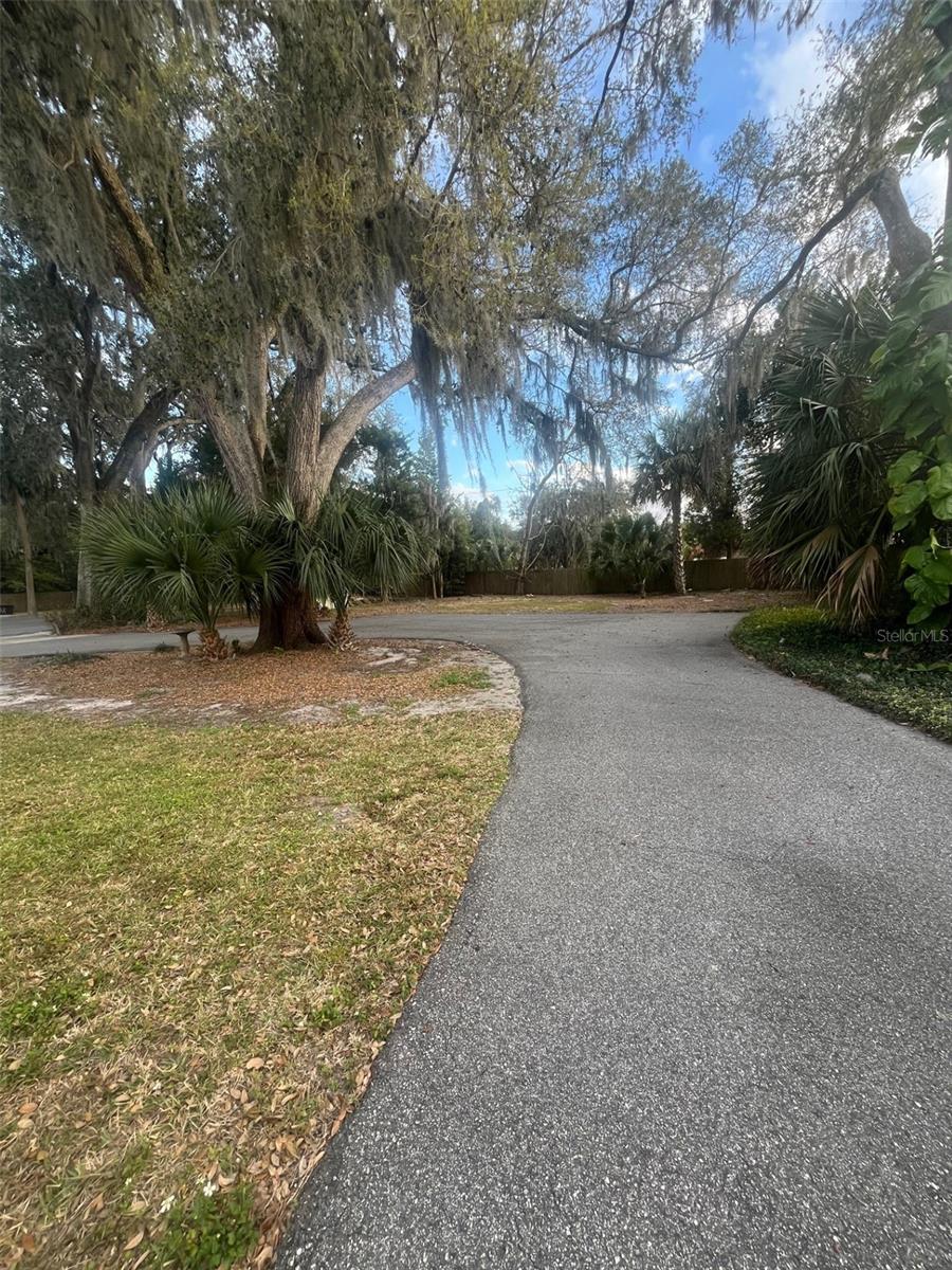 130 1st Street, FL