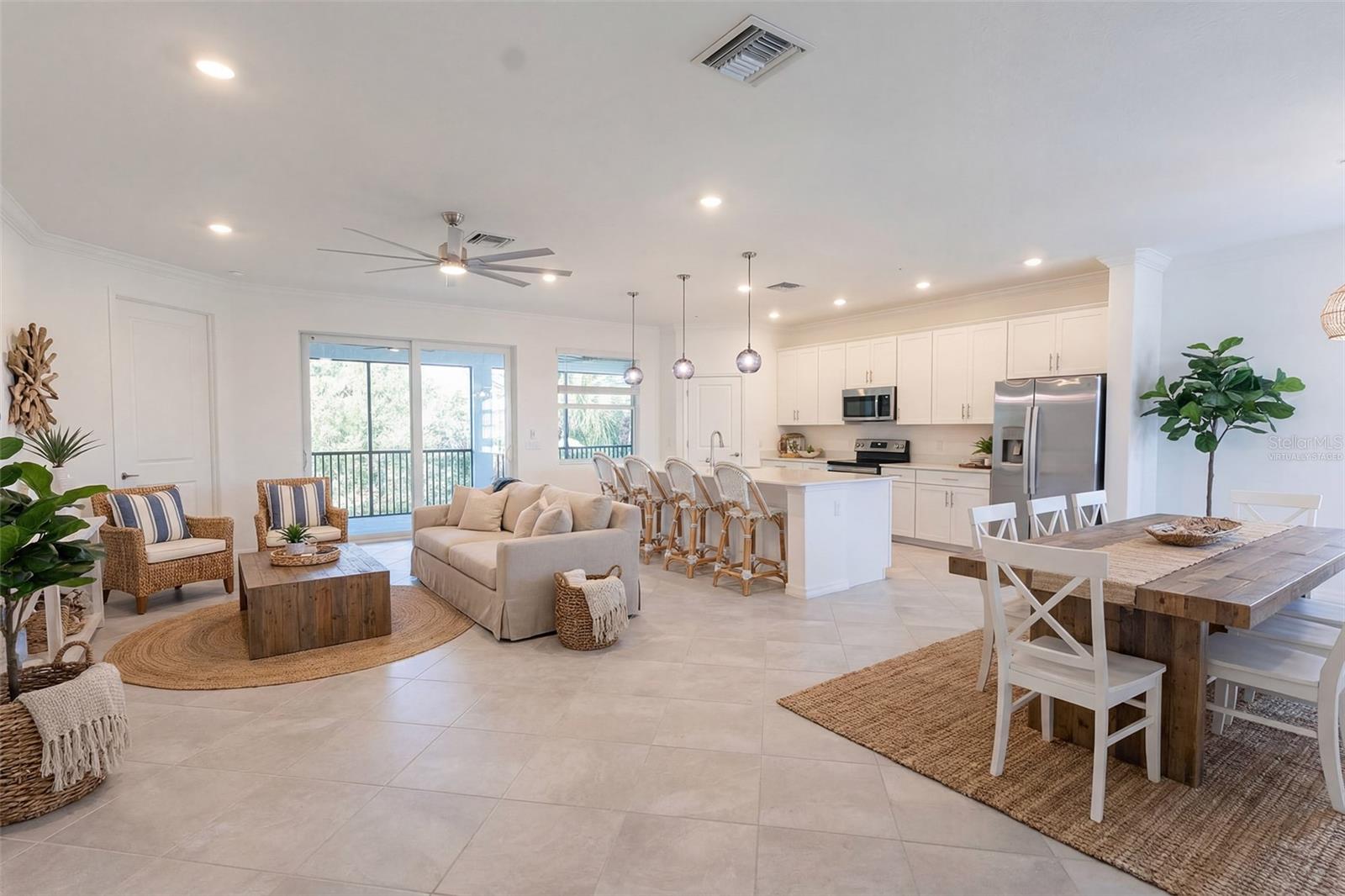14167 Poppy Field Loop, FL