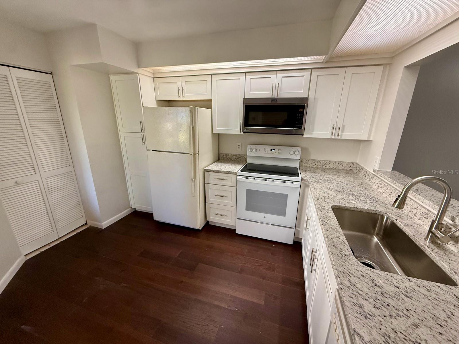4454 Middlebrook Road, FL