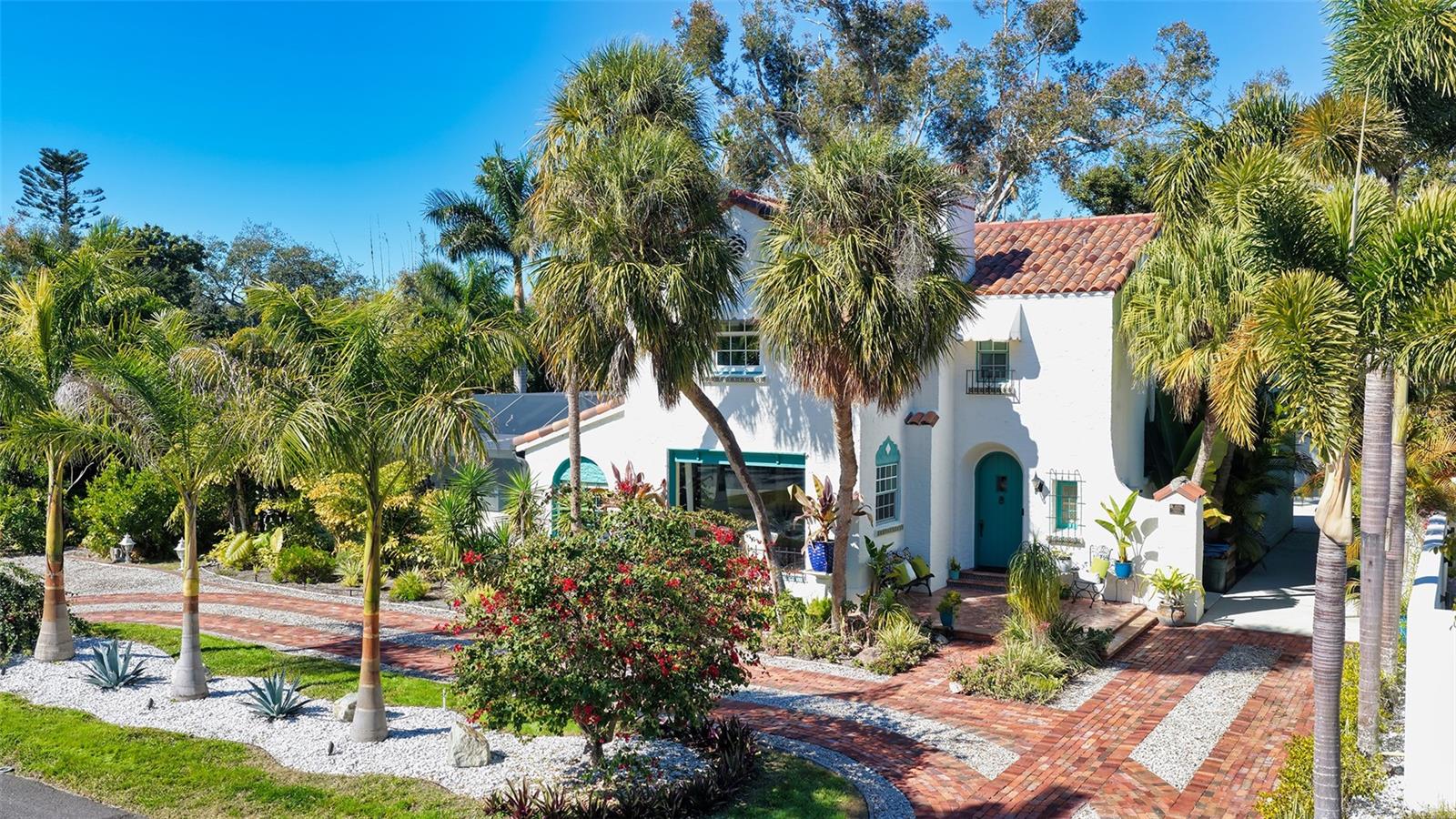 547 Shore Drive, FL