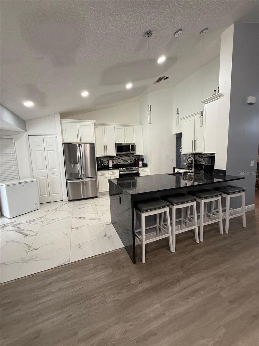 7736 Rollingridge Court, FL