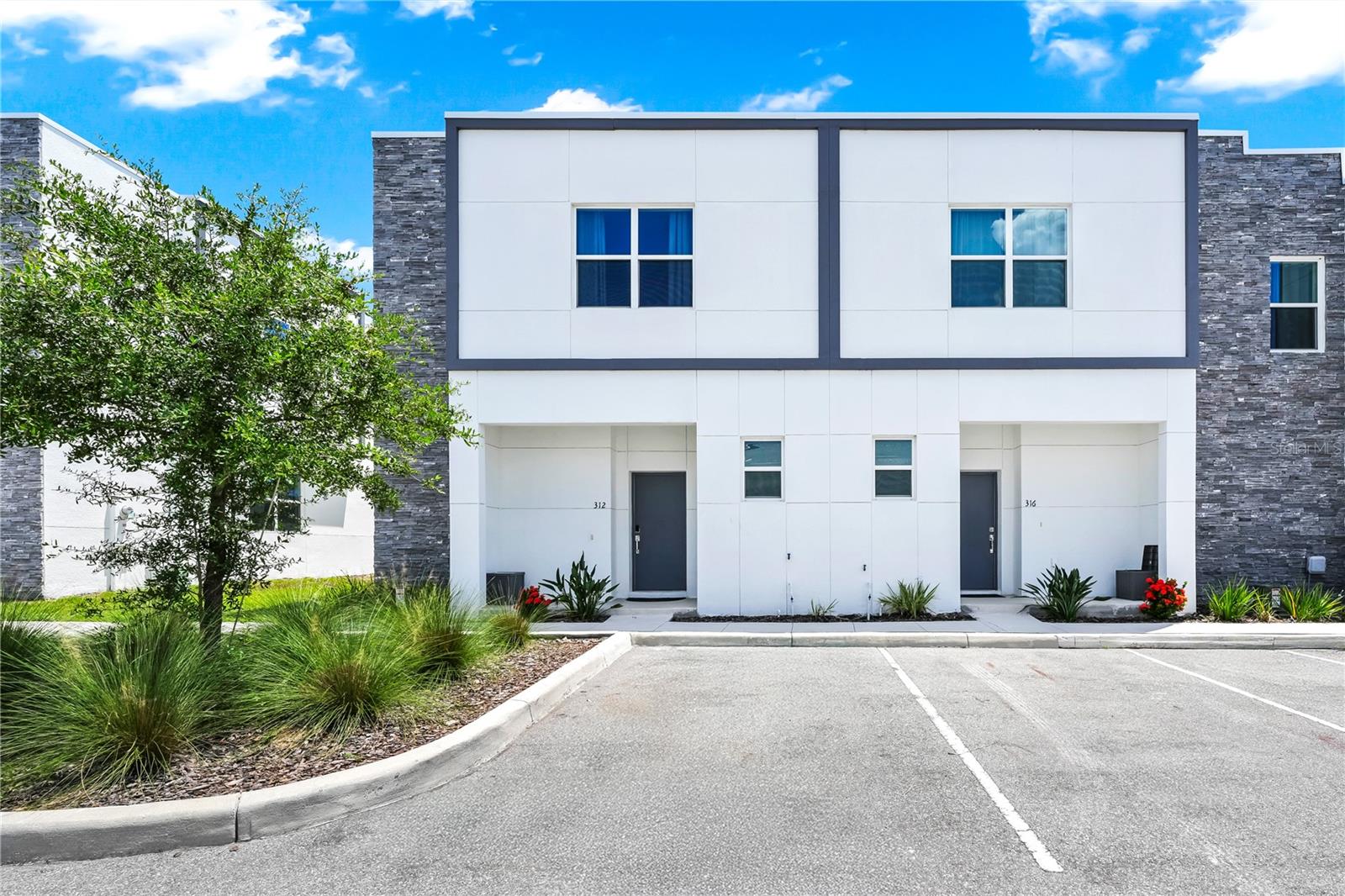 312 Famagusta Drive, FL