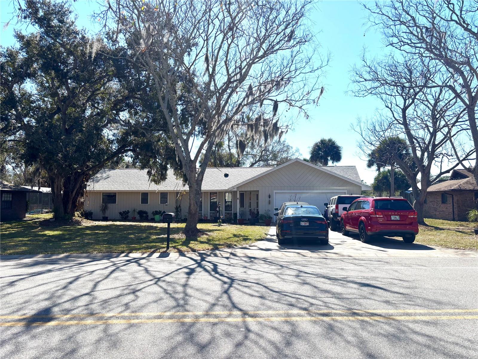 6 Fairgreen Avenue, FL