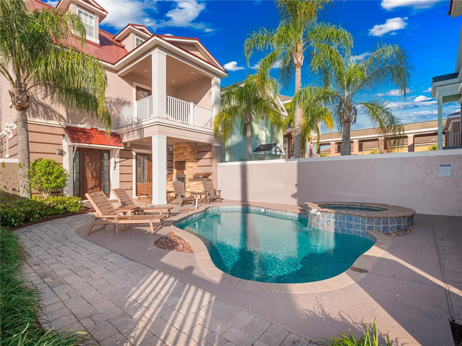 1424 Titian Court, FL