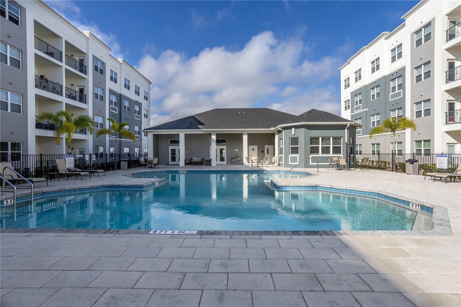 1230 Southstation Place, FL