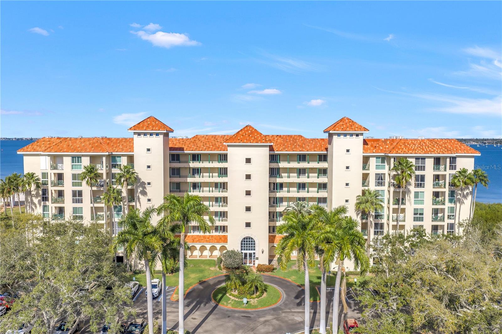 4737 Dolphin Cay Lane, FL