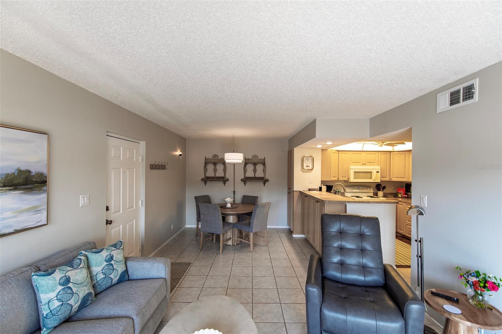 19505 Quesada Avenue, FL